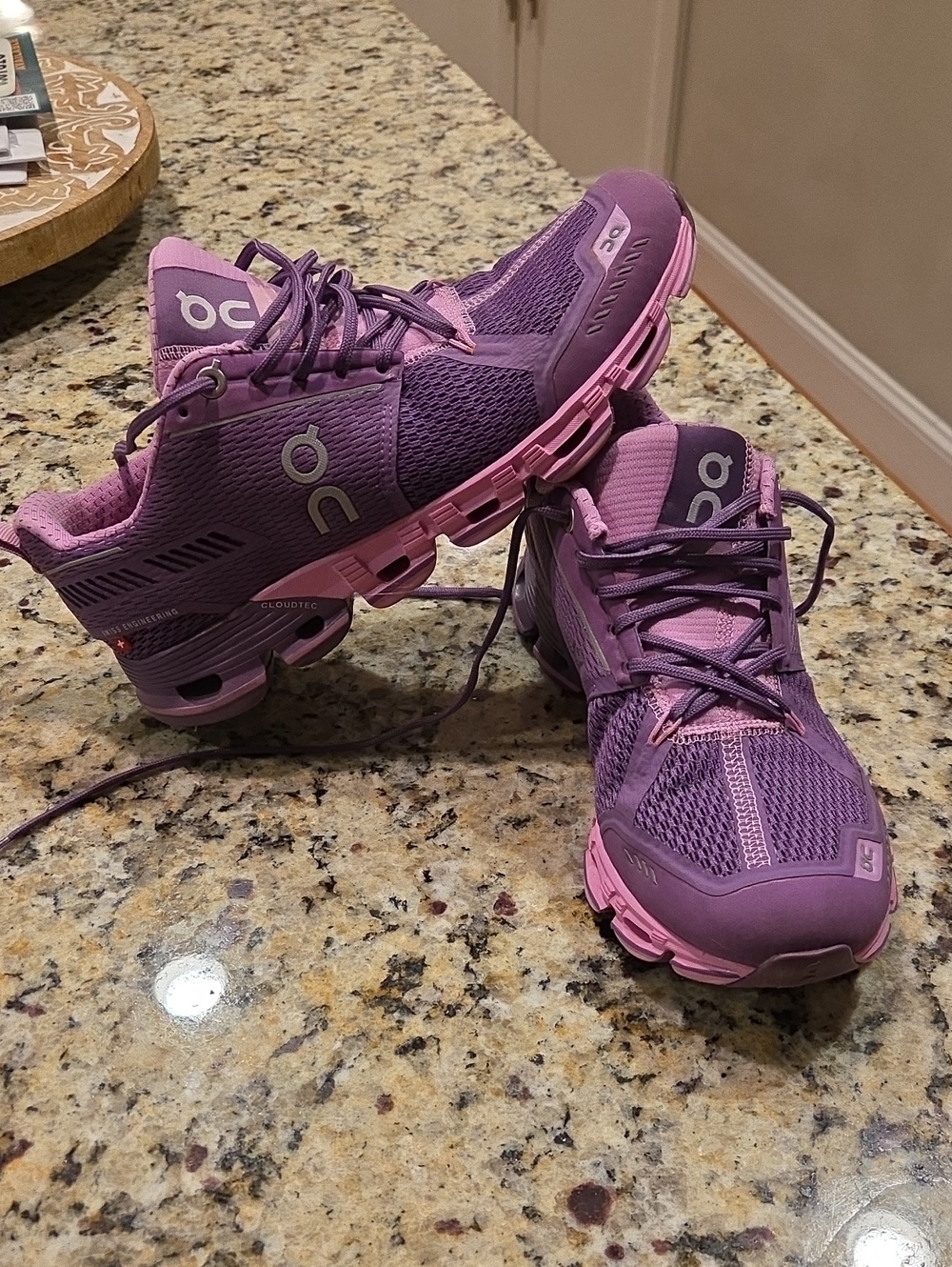 On Running Women’s  Cloudsurfer in Purple and Pink Size 6.5